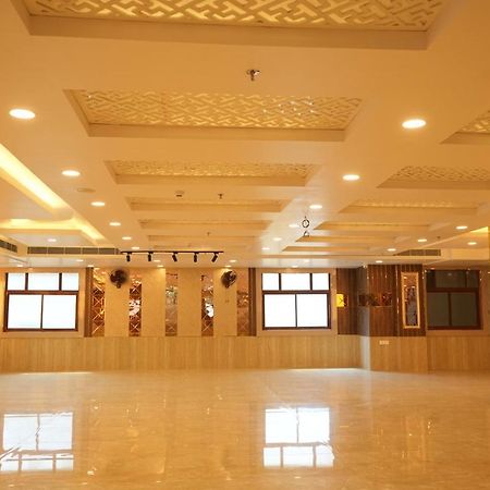 Hotel Golden Palace Lucknow Extérieur photo